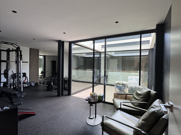 Villa for Sale in Nagüeles, Malaga 31