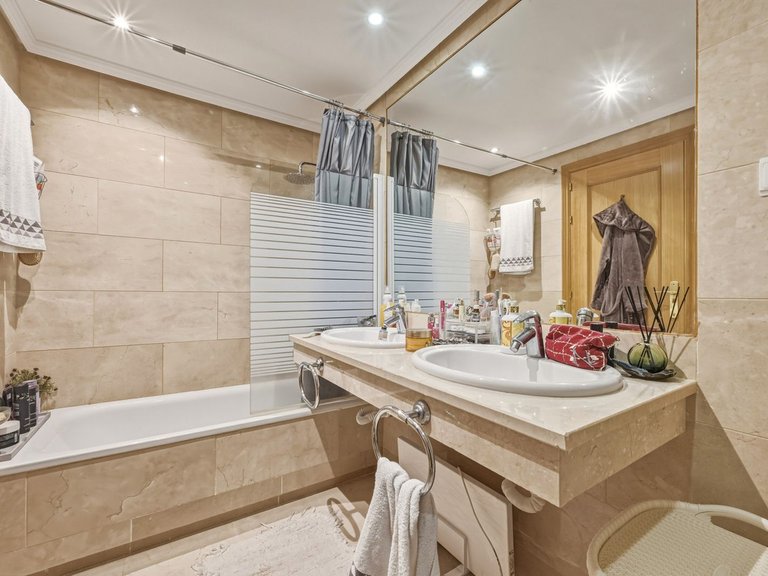 Apartment for Sale in Carib Playa, Malaga 14