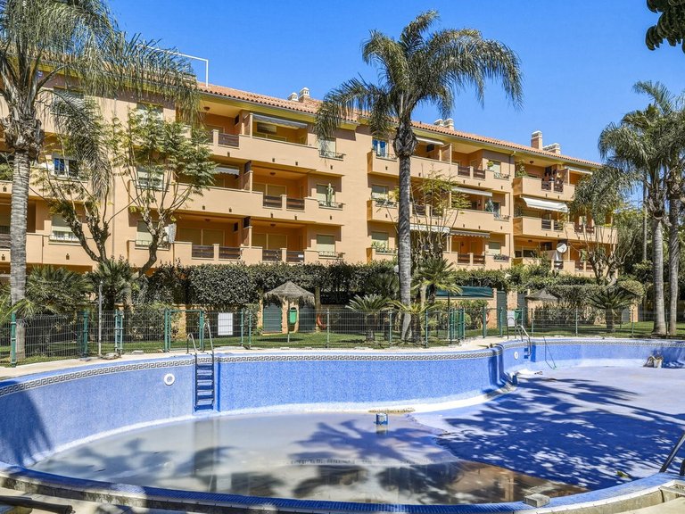 Apartment for Sale in Carib Playa, Malaga 23