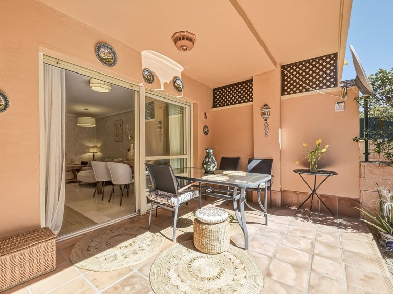 Apartment for Sale in Carib Playa, Malaga 6