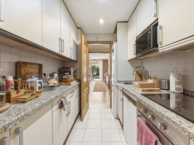 Apartment for Sale in Carib Playa, Malaga 9