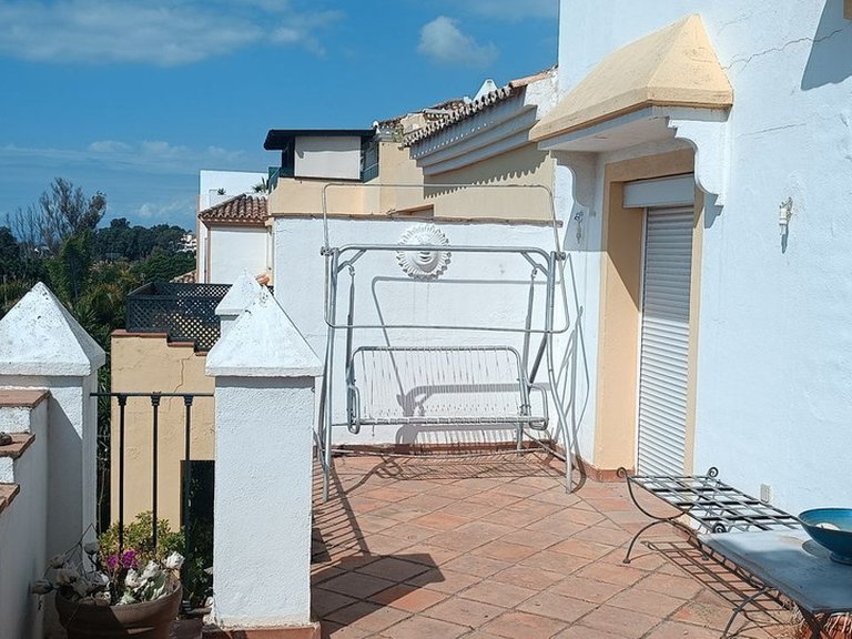 Apartment for Sale in Guadalmina Alta, Malaga 26
