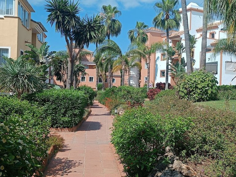 Apartment for Sale in Guadalmina Alta, Malaga 27