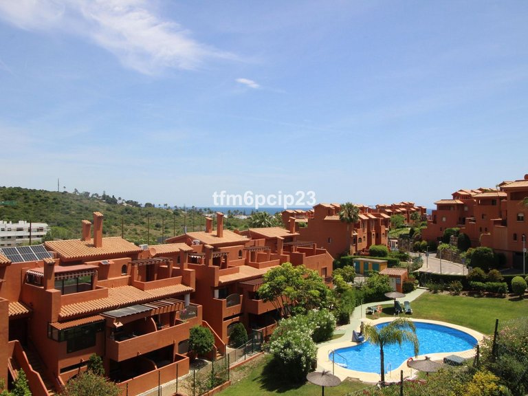 Apartment for Sale in Estepona, Malaga 1