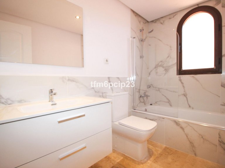 Apartment for Sale in Estepona, Malaga 30
