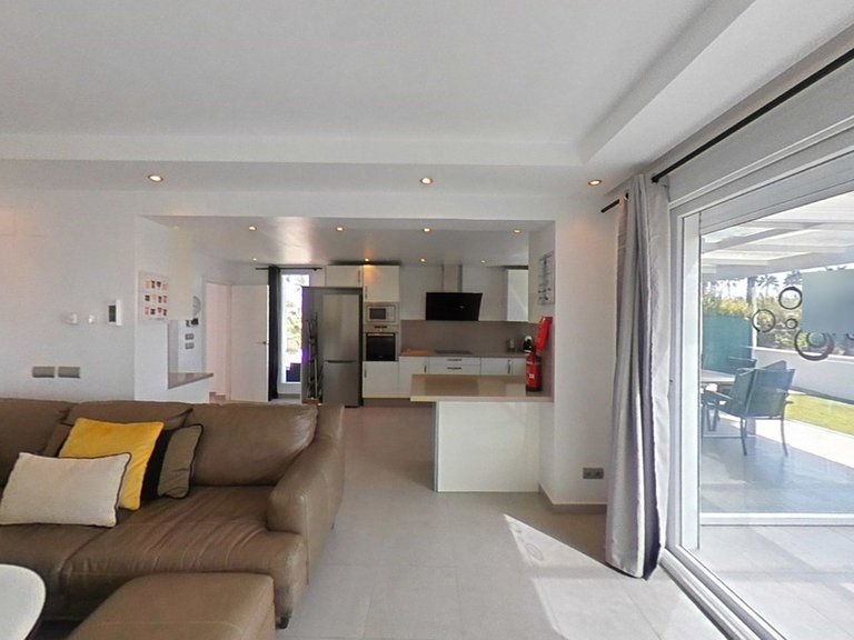 Villa for Sale in New Golden Mile, Malaga 20