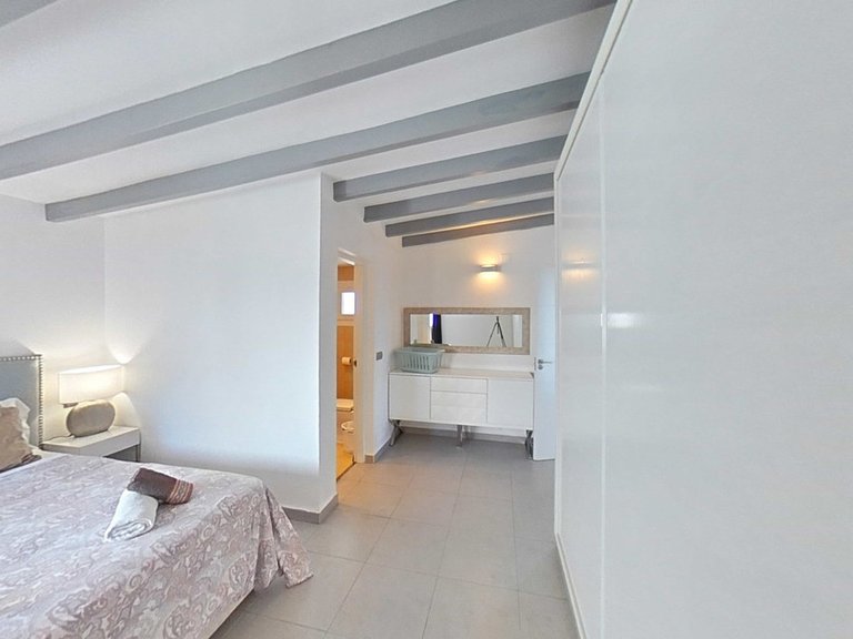 Villa for Sale in New Golden Mile, Malaga 21
