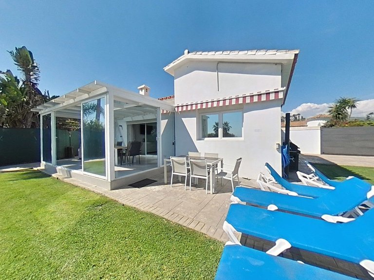 Villa for Sale in New Golden Mile, Malaga 22