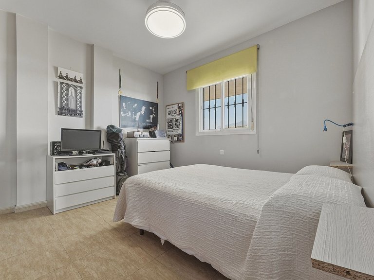 Penthouse for Sale in San Pedro De Alcántara, Malaga 25