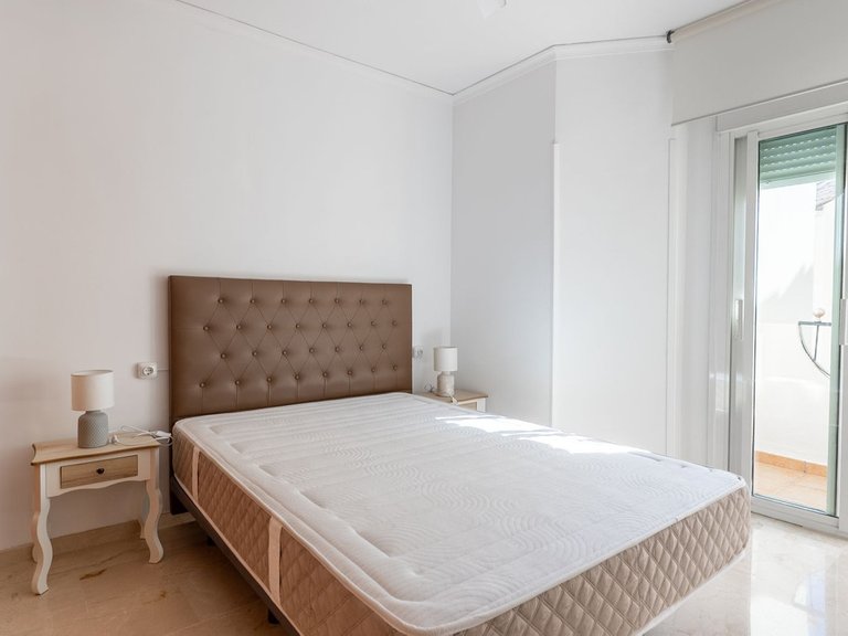 Villa for Sale in El Rosario, Malaga 15