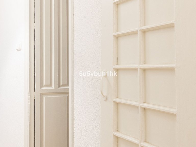Apartment for Sale in Málaga, Malaga 18