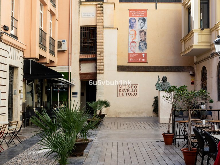 Apartment for Sale in Málaga, Malaga 27