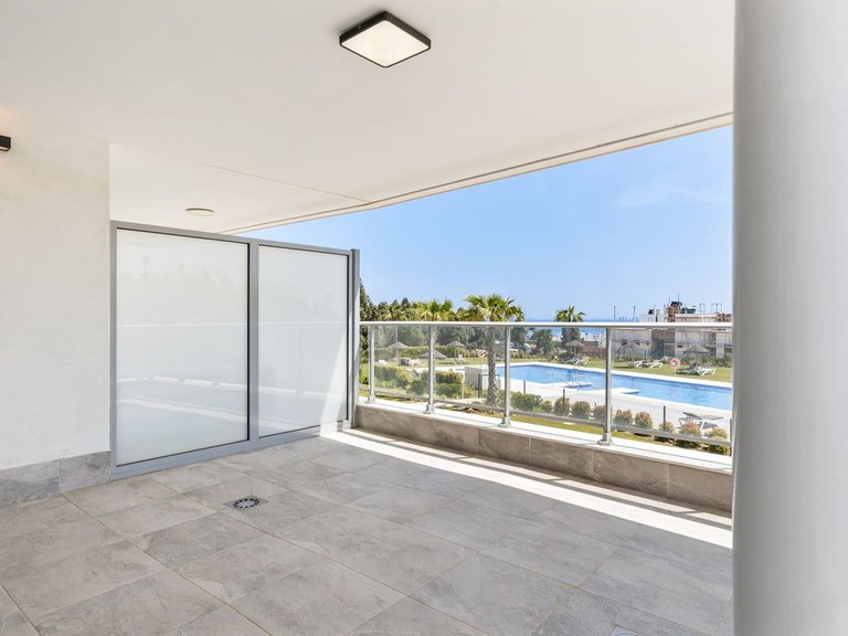 Apartment for Sale in El Chaparral, Malaga 4
