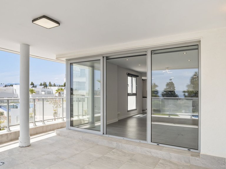 Apartment for Sale in El Chaparral, Malaga 6