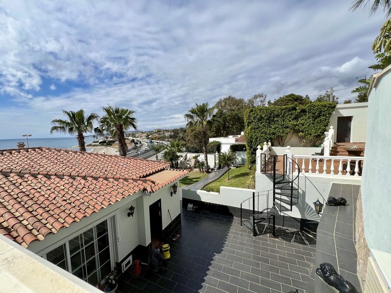 Villa for Sale in El Chaparral, Malaga 19