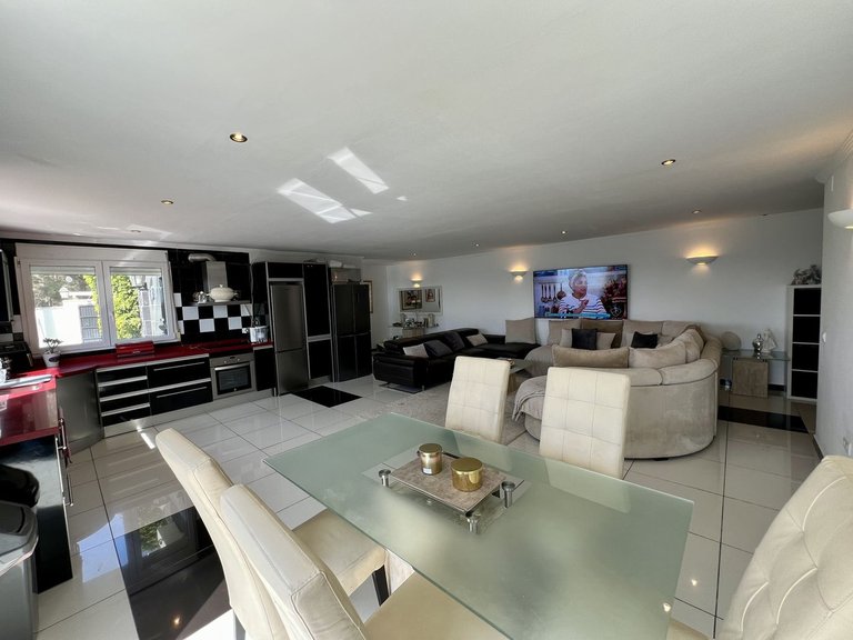 Villa for Sale in El Chaparral, Malaga 21