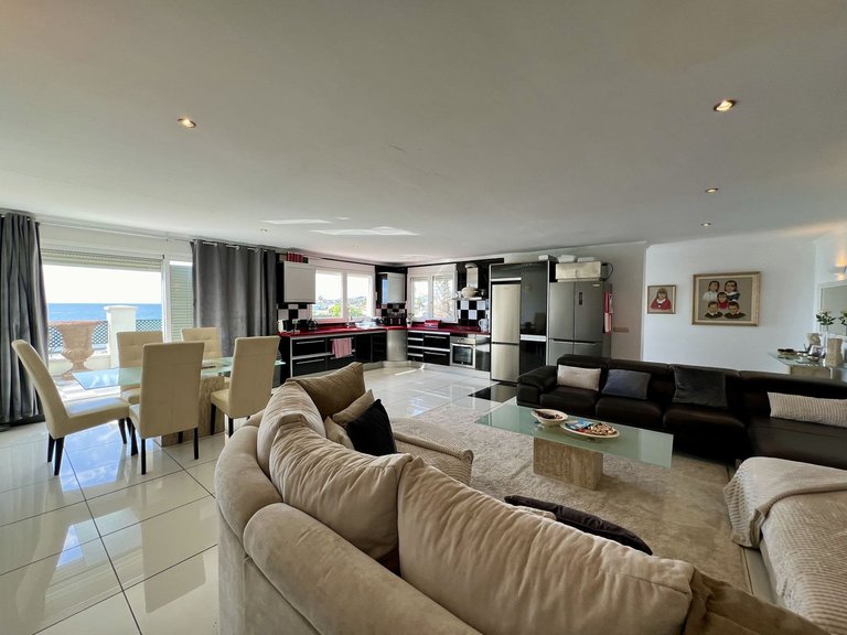 Villa for Sale in El Chaparral, Malaga 25