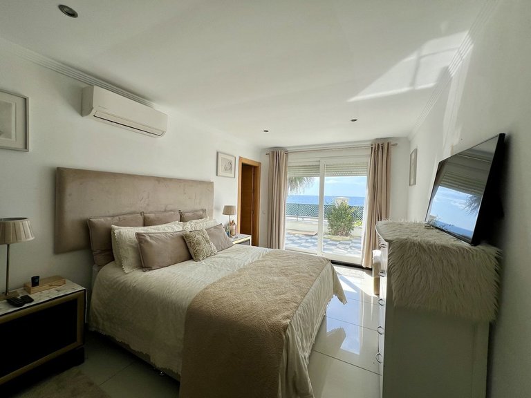 Villa for Sale in El Chaparral, Malaga 44