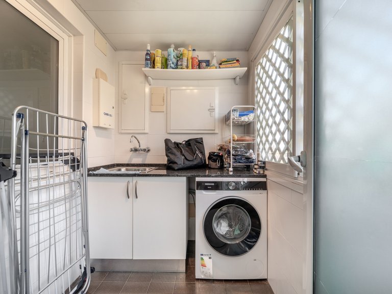 Apartment for Sale in Puerto Banús, Malaga 14