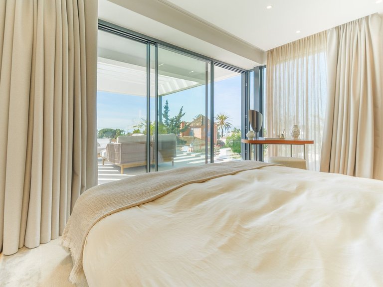 Villa for Sale in Marbesa, Malaga 14