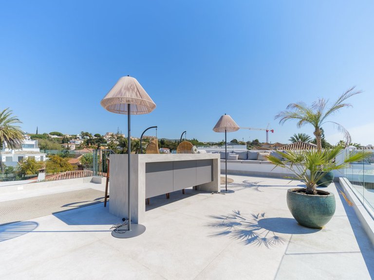 Villa for Sale in Marbesa, Malaga 18