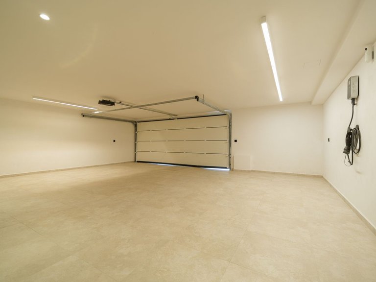 Villa for Sale in Marbesa, Malaga 37