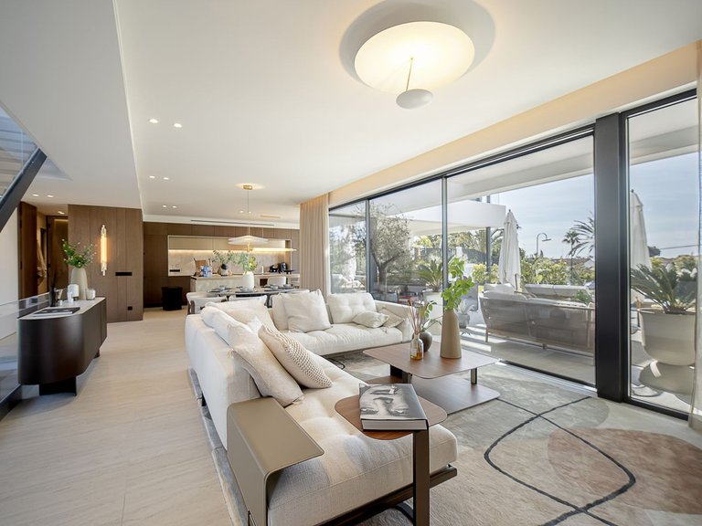 Villa for Sale in Marbesa, Malaga 8