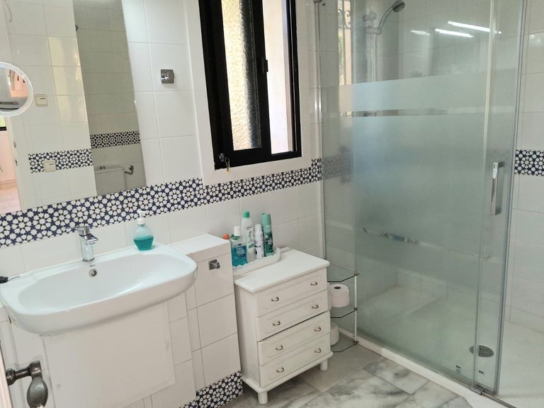 Villa for Sale in Calahonda, Malaga 18