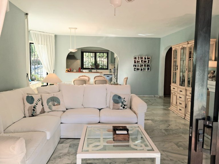 Villa for Sale in Calahonda, Malaga 23