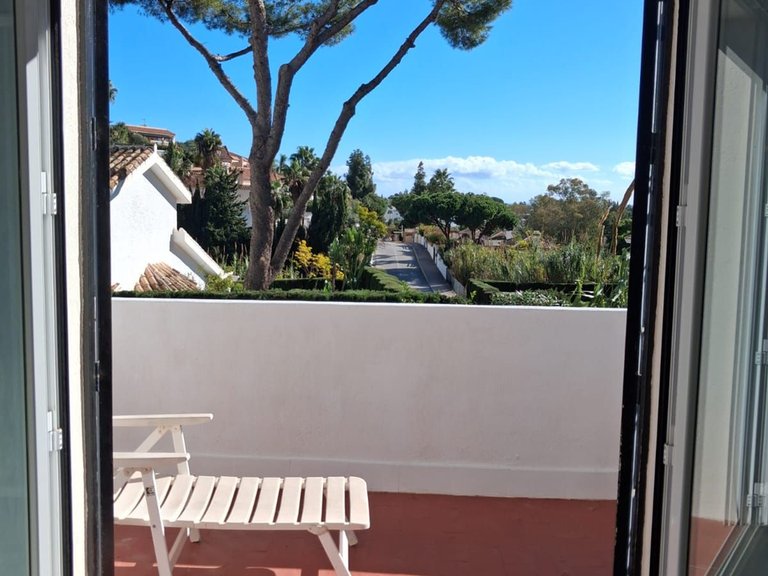 Villa for Sale in Calahonda, Malaga 36