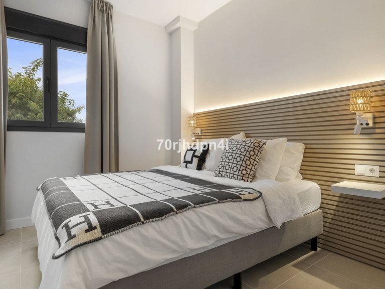 Apartment for Sale in Estepona, Malaga 4