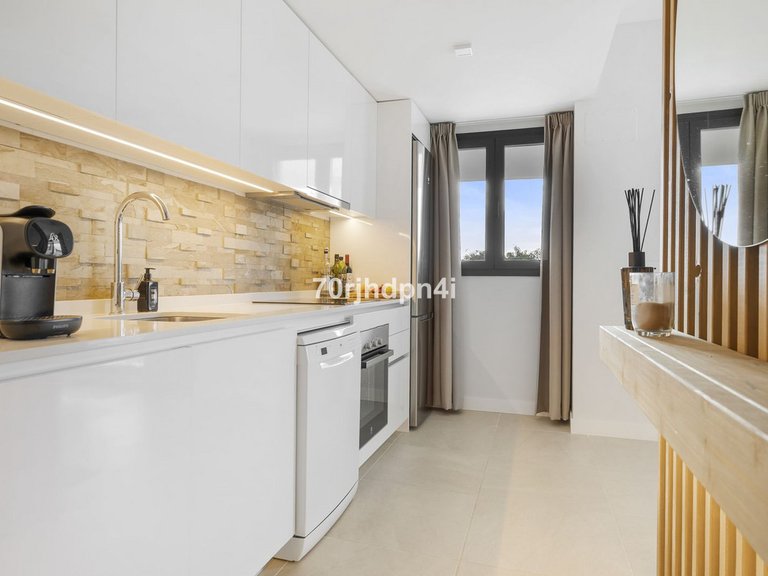 Apartment for Sale in Estepona, Malaga 5