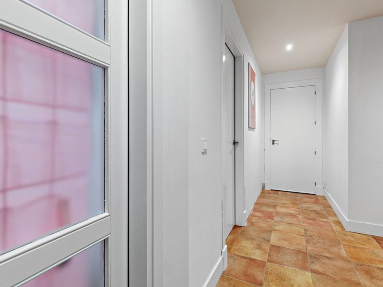Villa for Sale in Benahavís, Malaga 15