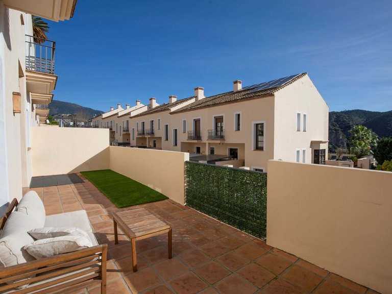 Villa for Sale in Benahavís, Malaga 17