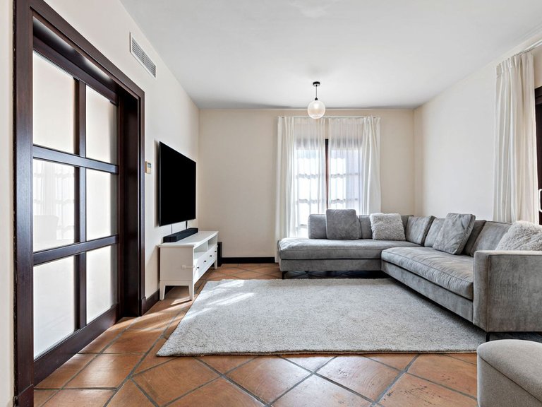 Villa for Sale in Benahavís, Malaga 19