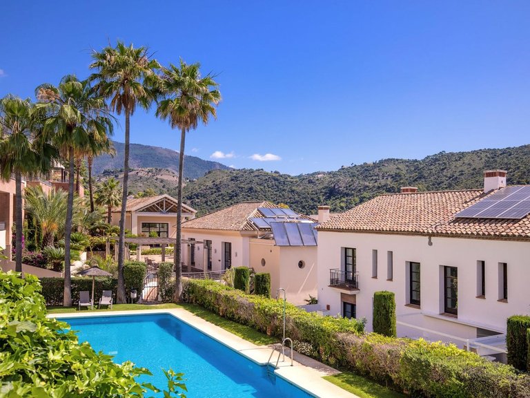 Villa for Sale in Benahavís, Malaga 24