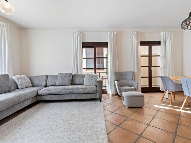 Villa for Sale in Benahavís, Malaga 29