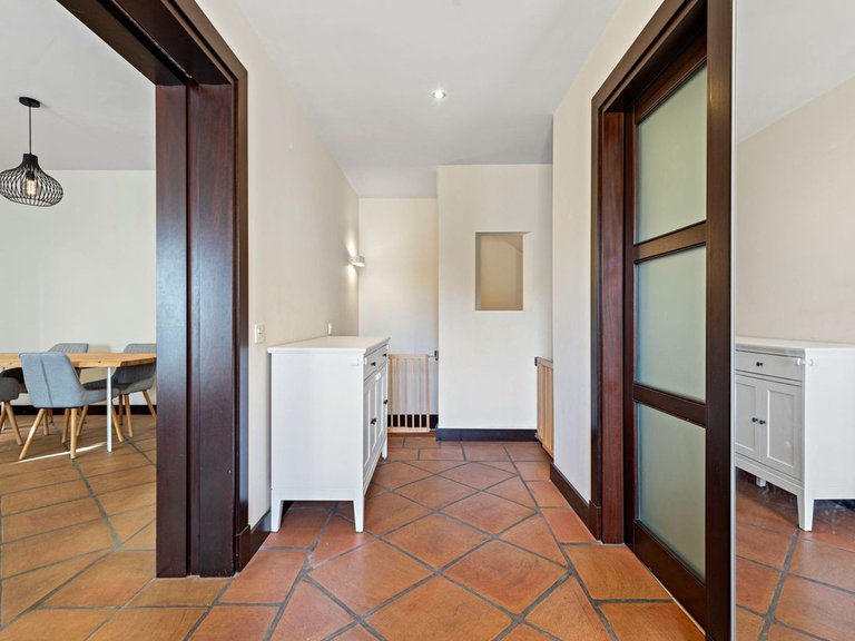 Villa for Sale in Benahavís, Malaga 30