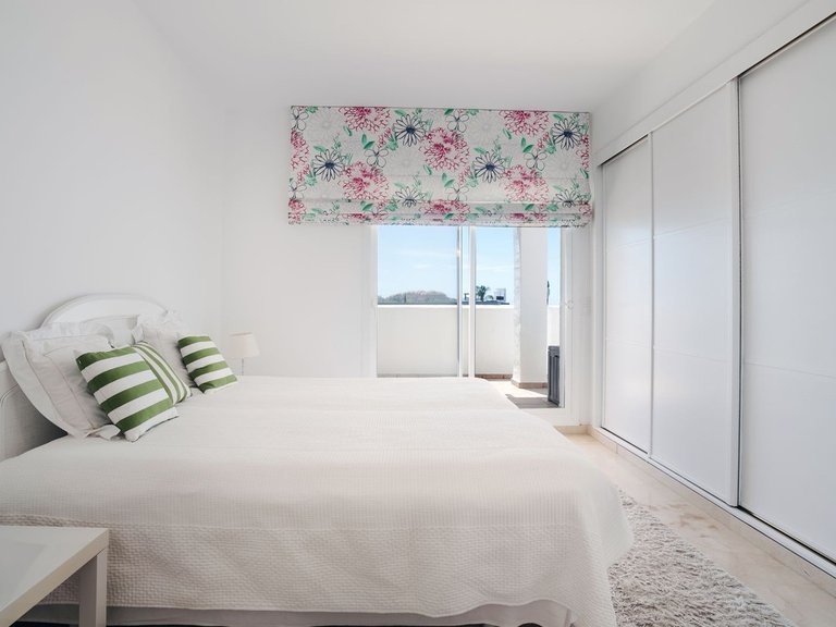 Apartment for Sale in Nueva Andalucía, Malaga 15