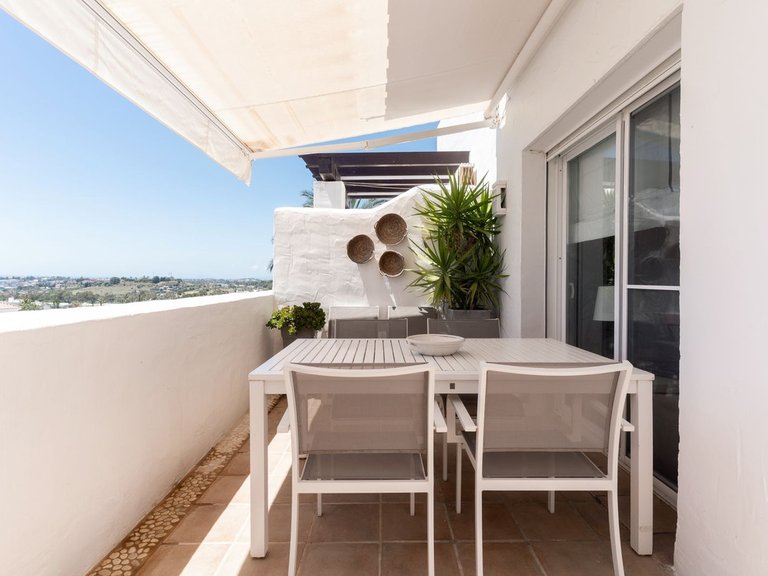 Apartment for Sale in Nueva Andalucía, Malaga 5