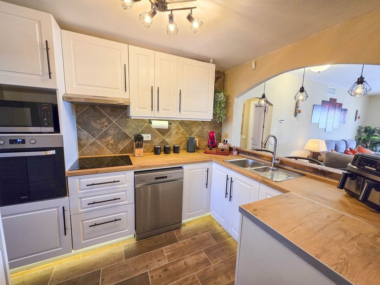 Villa for Sale in La Duquesa, Malaga 7