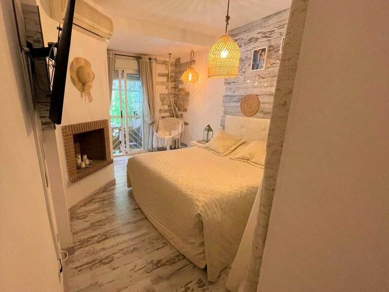Apartment for Sale in Calahonda, Malaga 22