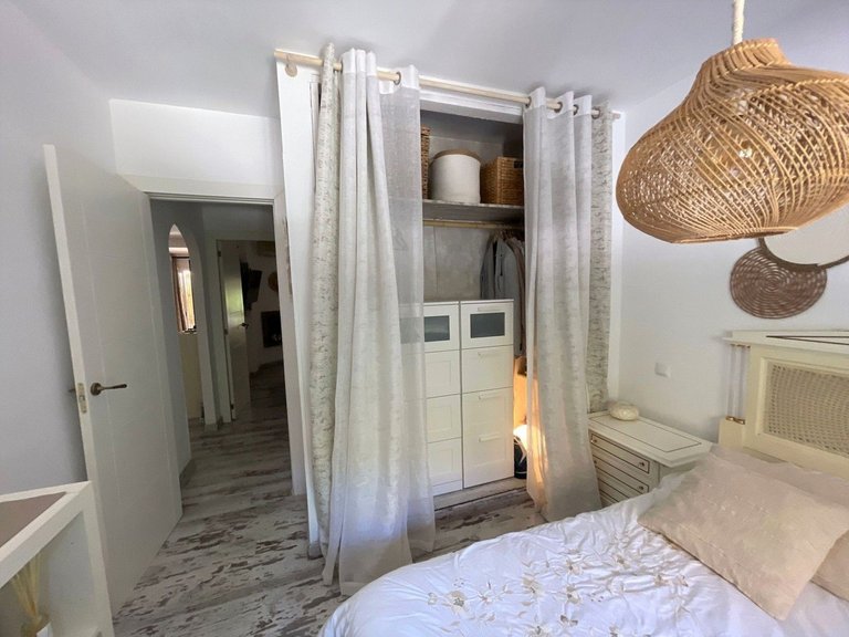 Apartment for Sale in Calahonda, Malaga 7