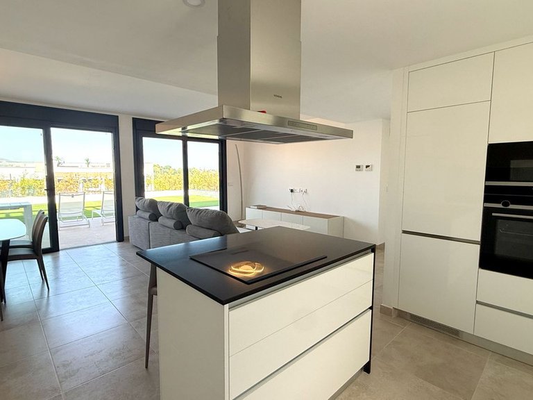 Apartment for Sale in Atalaya, Malaga 7