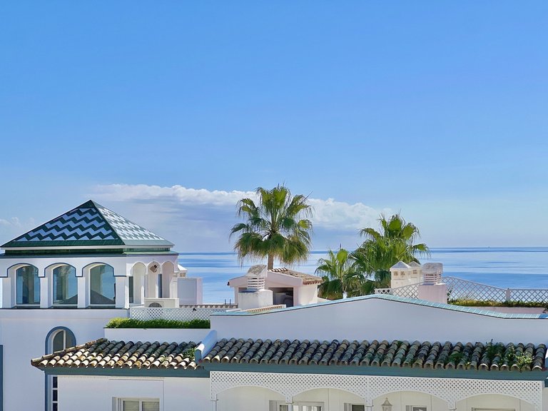 Apartment for Sale in Estepona, Malaga 1