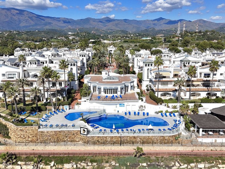 Apartment for Sale in Estepona, Malaga 2