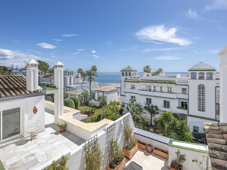 Apartment for Sale in Estepona, Malaga 26