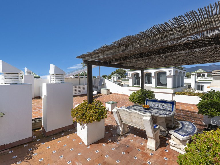 Apartment for Sale in Estepona, Malaga 28