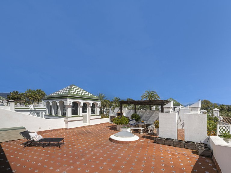 Apartment for Sale in Estepona, Malaga 30