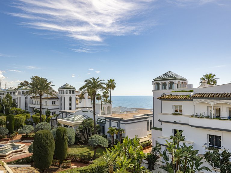 Apartment for Sale in Estepona, Malaga 32
